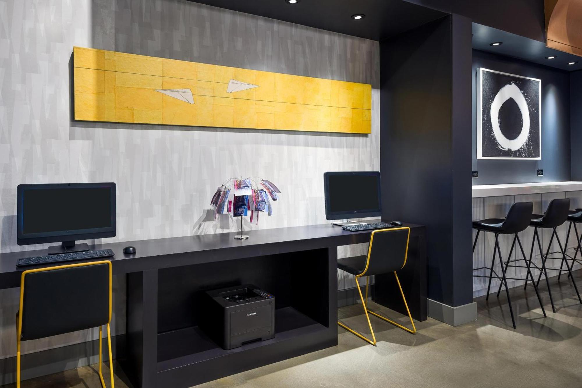 Aloft Asheville Downtown Екстериор снимка